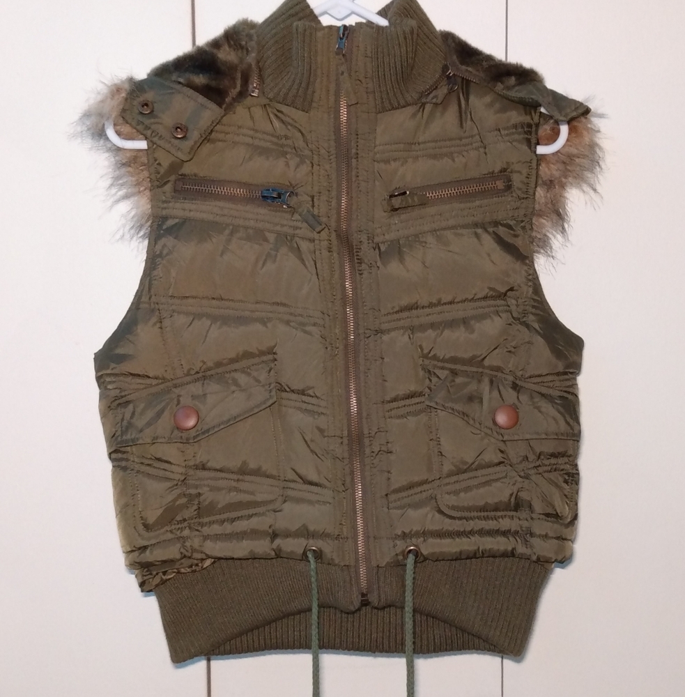 Apollo Outwear Vest